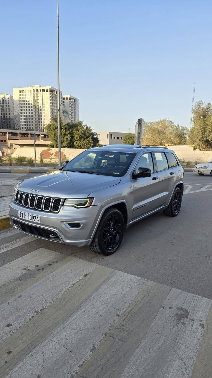 سلام عليكم
جيب ٢٠١٨ لمتد بلاس  محرك ٣٦٠٠ 4×4 رقم بغداد باسمي 
سياره فول الفول للاخير 
بانوراما 
كشنات جلد وكهرباء ووتدفئه تبريد
ستيرن كهرباء تحكم ستيرن شفتات
شاشه جبيره كامره دوارره 
حساس امامي خلفي رادارات 
ويل كب ٢٠
اشاير بلمري 
سياره صبغ حزام بدون دواخل ابدد 
كير محرك اكسلات كفاله لا فتح ولا تبديل 
عارضها ١٦٣ ومجال بسيط
مكاني بغداد الكرخ
***********
