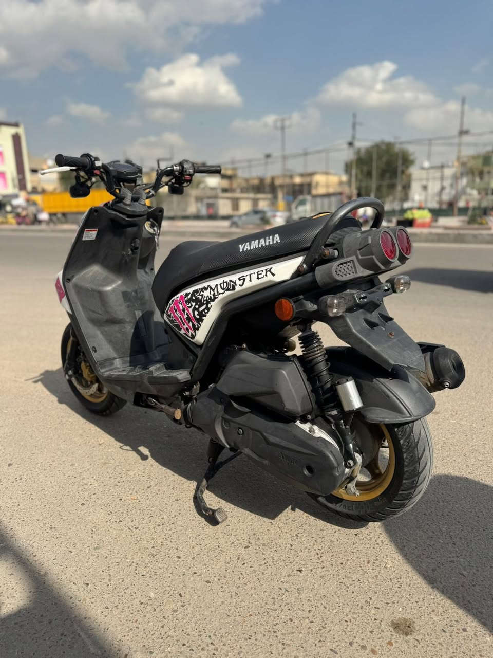 السلام عليكم سكنس جبلي للبيع دراجة نازلة من يوسف جوية قبل سبوعين دراجة ملاح تخبل بلادية ممفتوحة ابد برغي ما مفتوح منها بيها وشم بلادي مناك موشمة بيها جاملغ امامي رياضي سلف بلادي الدراجة بلادية تخبل مكاني بغداد مدينة الصدر هـ ‭0776 567 3500‬
