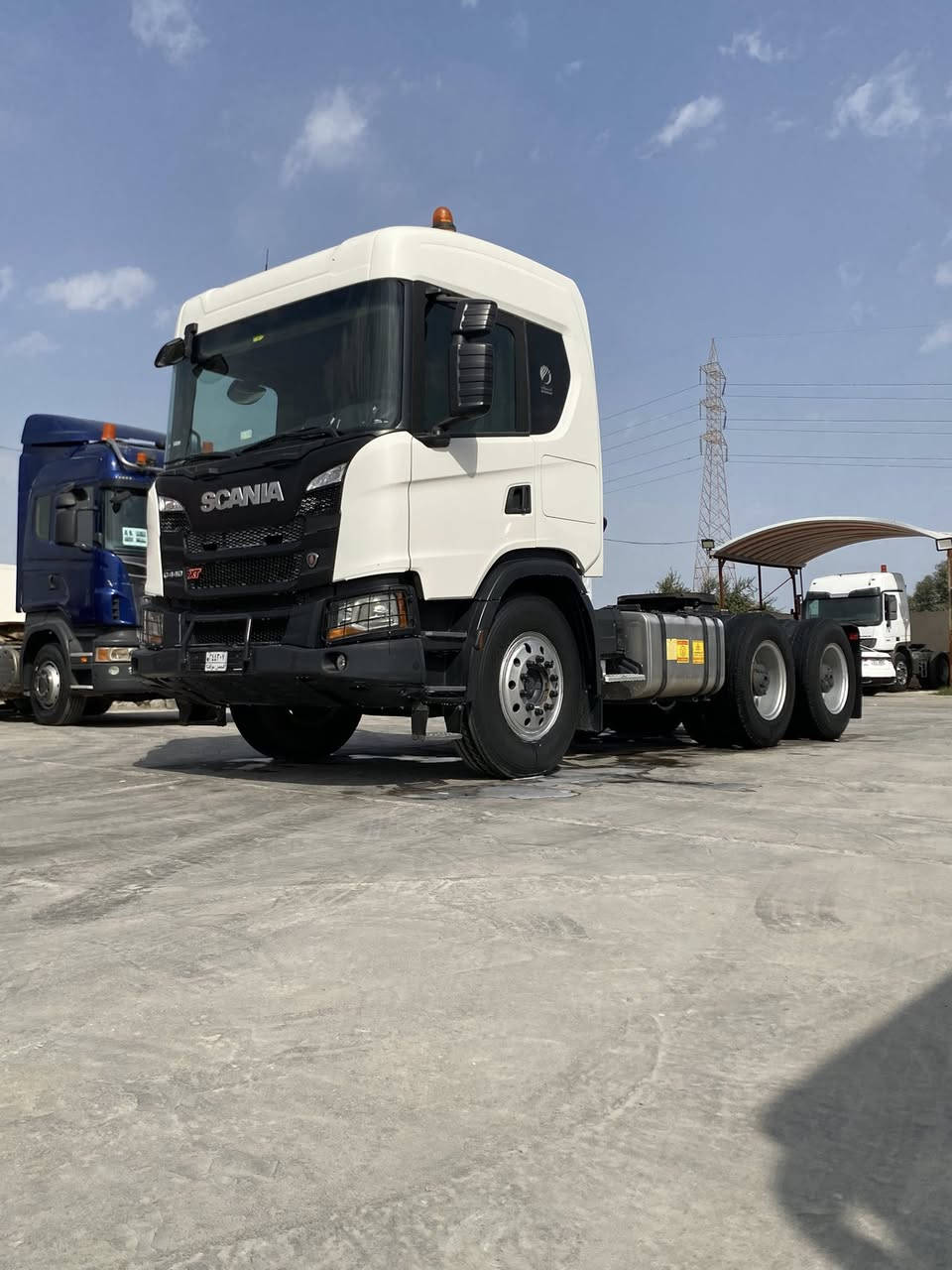 🪬 🪬بسم الله وعلى بركة الله 🪬
معرض العبيدي لتجارة الشاحنات و المعدات الثقيلة 
نعرض لكم كل ما هو جديد و مميز @ سكانيه مديل 2021اصل سياره جديده بحاله الوكاله كفاله عامه من كلشي& منضومه قلاب : كير كهربائي ⚡️ عرجه بدون كتلج حجم v440xT ؟ عنوانه البصره الزبير معرض العبيدي ***********سعر 9شدات و50ورقه بيه مجال للشراي
