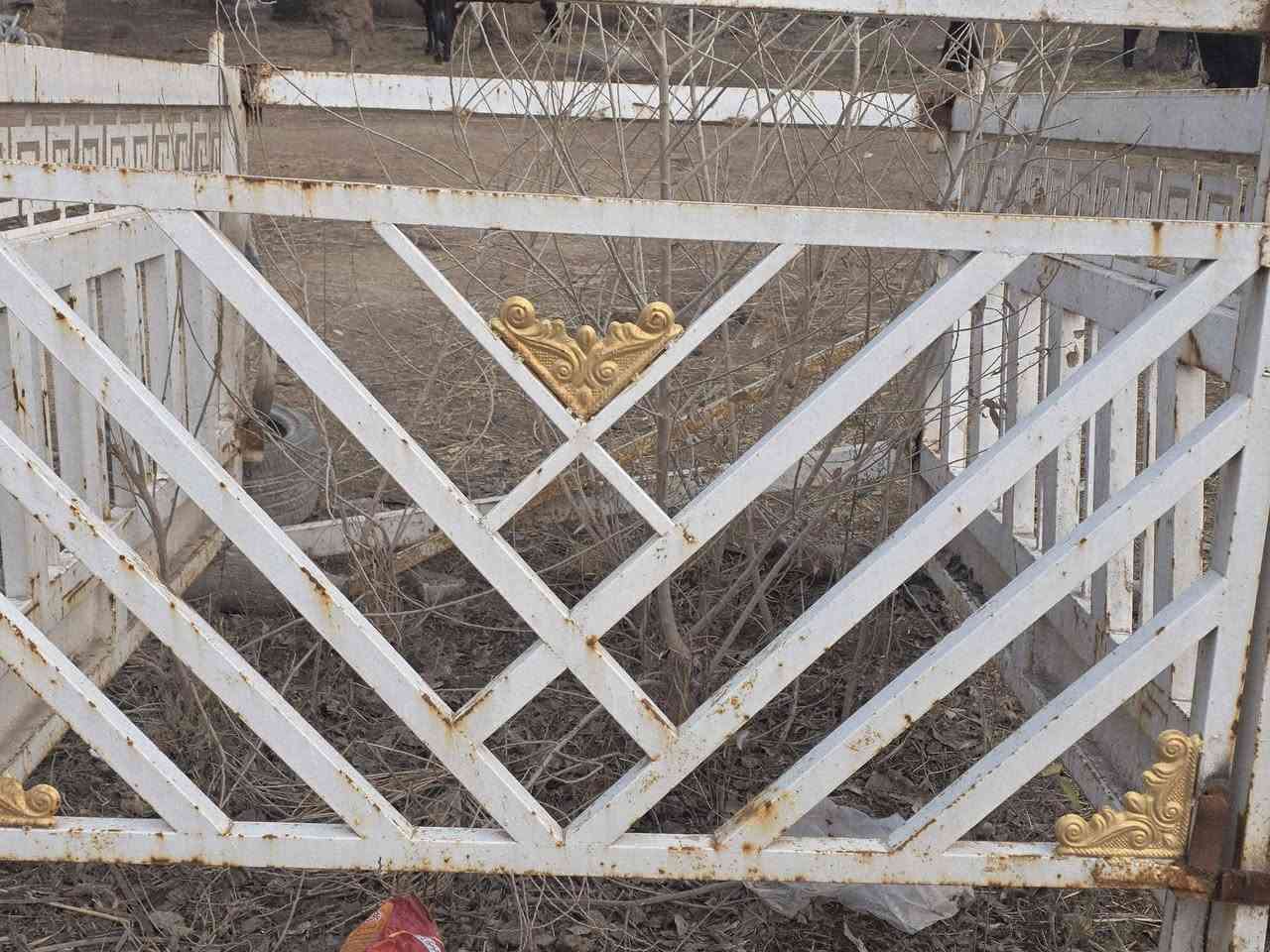 محجر  مستعمل دبل قماره تزكام السعر ٣٥٠ وبيه مجال مكان بابل الشوملي  الاتصال على الرقم ***********
