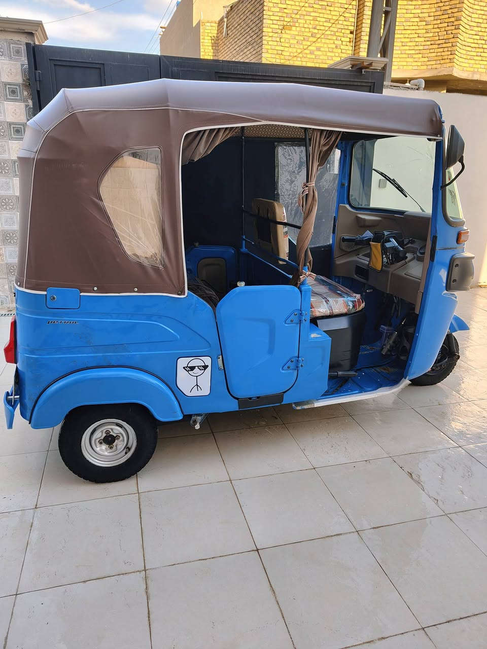 تكتك نضيفه للبيع رقم وسنويه
الاتصال ع الرقم 
***********
