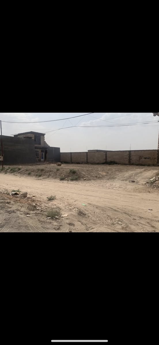 السلام عليكم 
قطعه ارض للبيع زراعي سند ٢٥ 
المساحه ٤٠٠ متر واجهة ٢٠ متر 
العنوان/ الشارع الحولي قرب قاعة ليالي الحب 
                الأستفسار ( ***********)
