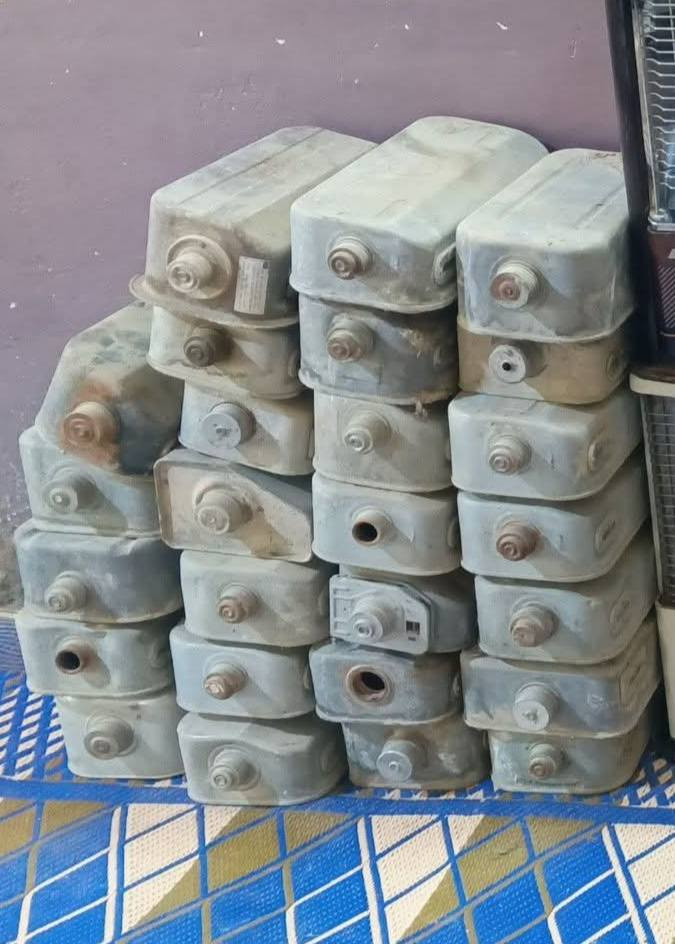 اللي يريدهن ذني كلهن ب200الف قفل تصفيه شغالات بس أبيع هل موجود


**إذا كنت صاحب هذا الإعلان وتريد حذفه لأي سبب، رجاءا أرسل رسالة إلى الدعم الفني**