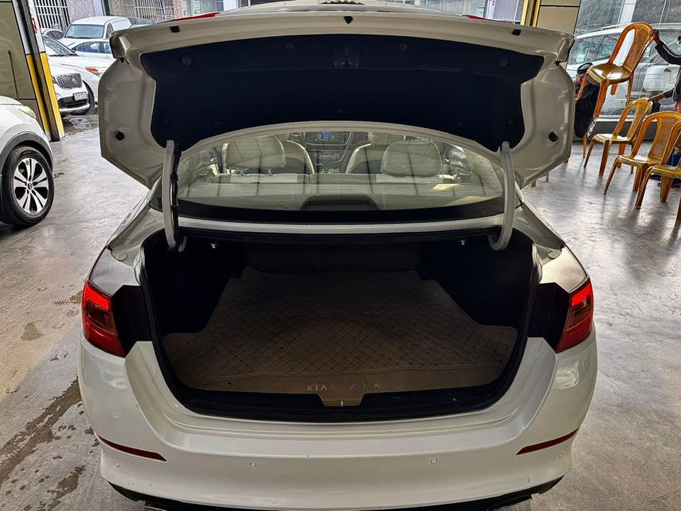 كيا اوبتما 2014 شكل 2015 سياره مكفوله مواصفته 
بصمه شاشه تحكمات محرك 2400 سياره كلش نضيفه السعر 160$


**إذا كنت صاحب هذا الإعلان وتريد حذفه لأي سبب، رجاءا أرسل رسالة إلى الدعم الفني**