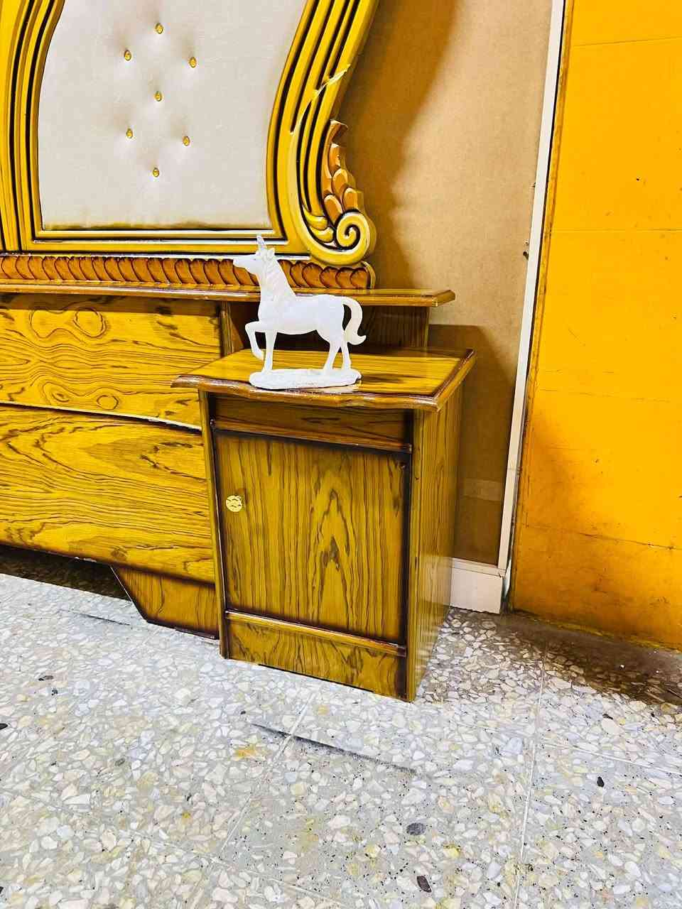 غرفه صاج عراقي  🇮🇶
6باب ناصي 🚪 
دنك زان 🪵
ضهر جرجوبه 💢
نضافه 90 ٪💯
شغل وسط 💫
عدد قطعه/ 6 
سعر 650 قفل 🔒
الشد والنقل داخل بغداد مجاني 🚛
يوجود توصيل محافضات بكروه 🚛


**إذا كنت صاحب هذا الإعلان وتريد حذفه لأي سبب، رجاءا أرسل رسالة إلى الدعم الفني**