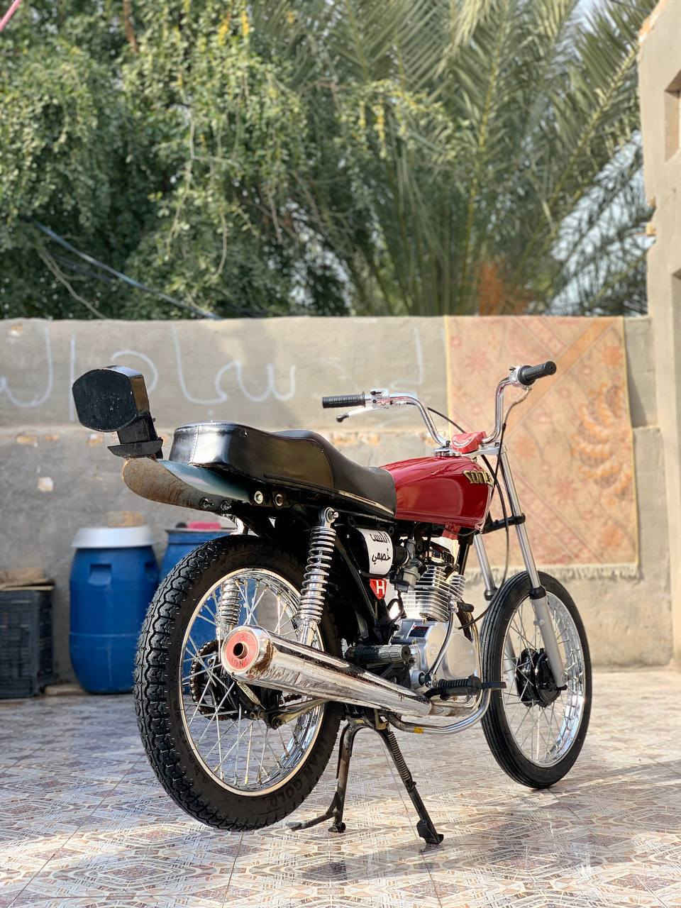 دراجه لبيع تعميره 2025 ولمكينه توني شاده اول تبديلت دهن كلك كلك مكفوله متوازي على بيعتها سعر 600وبيه مجال قليل.   لتواصل ***********
