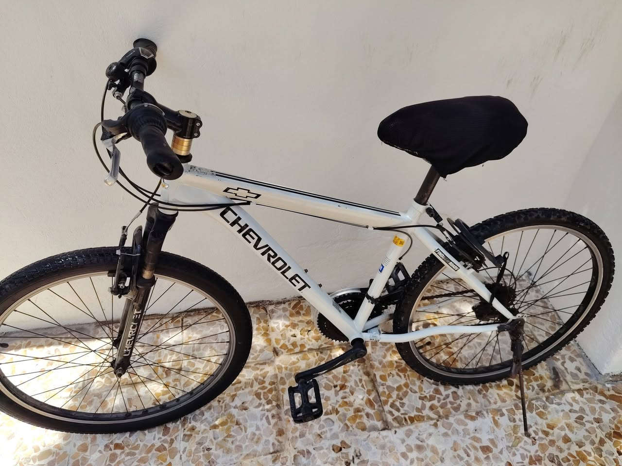 🚴‍♂️ بايسكل جديد للبيع بسعر مميز جداً! 🚴‍♂️

بايسكل نظيف جديد (جديد مو مستعمل)، يجي مع لايت (إضاءة) أنيق ومواصفات مرتبة وقوية لراحة وسلاسة بالقيادة.

💰 السعر: 115 ألف فقط!
📍 المكان: الموصل
📞 للتواصل والاستفسار. ***********

***********
