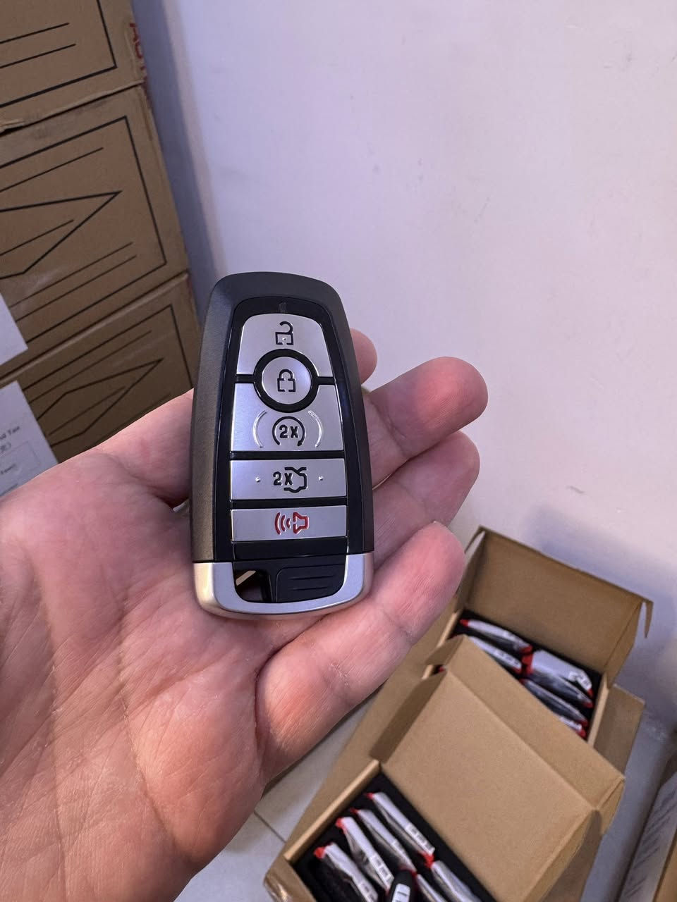 وصلت اليوم بصمات مختلفة الى شركة لمعان الوسام اربيل
***********
بصمات اوتيل
بسعر الجملة
