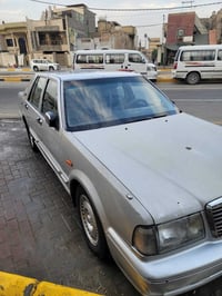 للبيع فقط نيسان سدرك موديل ٢٠٠١ مسجلة ٩٧ بأسمي رقم ديالى محرك في في تي...