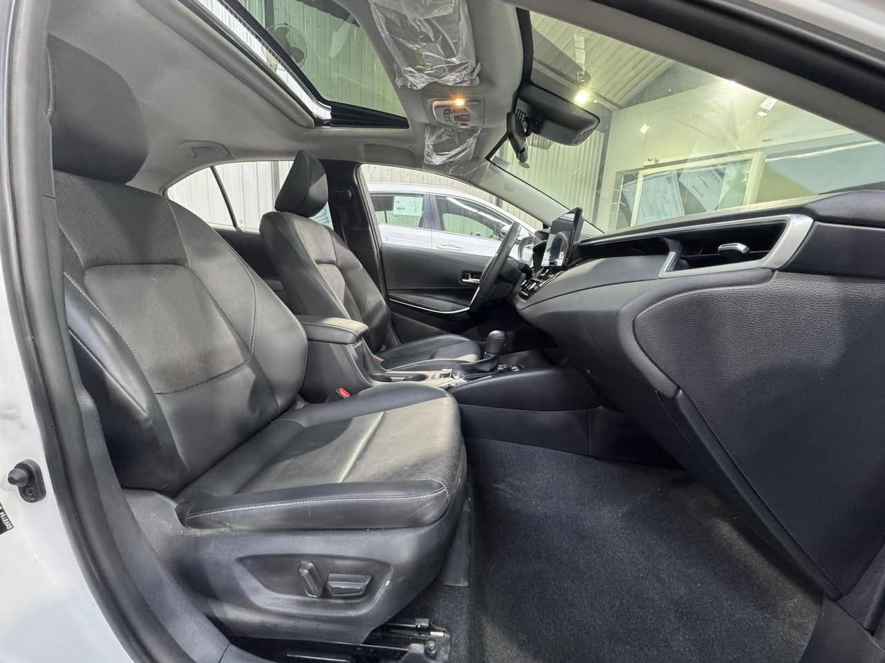 متوفر كورلا 2025 هايبرد شكل الخليجي زيرووووو
فووول مواصفات 1/1
رقم بغداد مثبت لوحات
حساس امامي خلفي
كشنات امامية 2 كهرباء
بصمة
فتحة
محرك 1800
كشنات جلد
سايد بريك بصمة
لد امامي خلفي
اوتو هولد
مود درايف
شاشة
كامرة
رادار
الكريعات / شارع الوقف السني (معرض اودين )
للاستفسار اكثر📞

*********** 
***********    ☬ ابو نمر ☬
