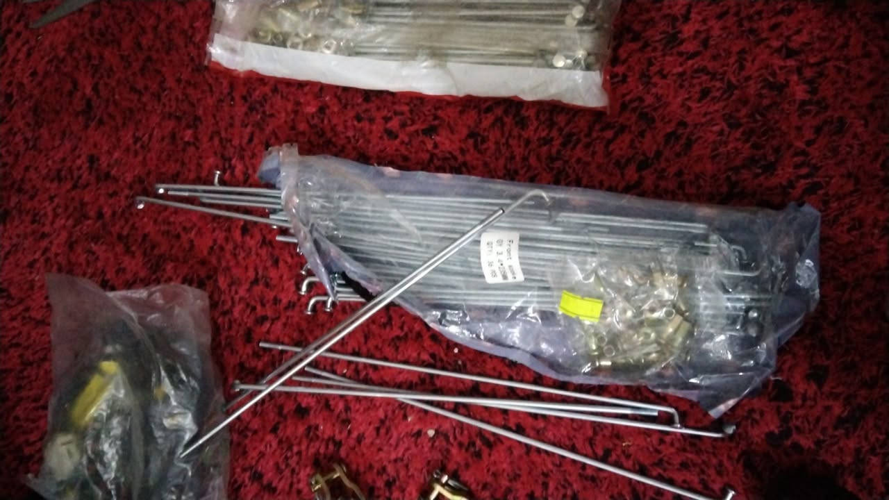 تايرات قفاز ياباني 
جوب إمامي خلفي 
سيم ويل إمامي خلفي 
وياله حجم 21 و18 17 
دسك بريك بنزات كفاخيات دشالي 
زنجيل 
تانكيات دبلات 
خرج حياكه 
المكان ميسان توصيل موجود جميع المحافظات 
***********واتساب
