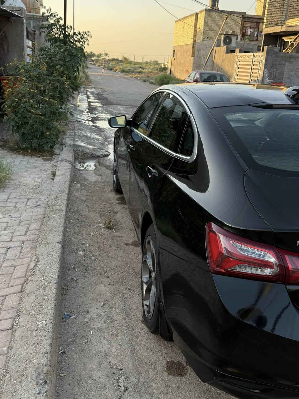 ماليبو 2020 فول مواصفات عد بانورما
رقم بغداد جديد  حره بأسمي سنويه هزه جدد

( ) 

محرك  ناعم 1.5  وكير وصدر درجه أولى بلاديات 

تبريد ثلج قطعتين ماشيه 64 mi حقيقي  

وارد امريكي حادثها جاملغ وبنيد ايمن وباب  موضح ب صور. + بيها طخات خفيفه و جراد ب عراق و انصبغن  اني ابيع عام

رقم شاصي ( 1G1ZD5ST2LF103589) 

 

سياره جاهزه كلش حلوه ورزنه مرتبه ❤️السع٧٥🔐 ***********لاتصال سيم كرت
