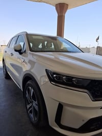 كيا سورنتو خليجي موديل 2021 مكفولة كفالة محرك  6  عامة ماشية 40 الف رق...