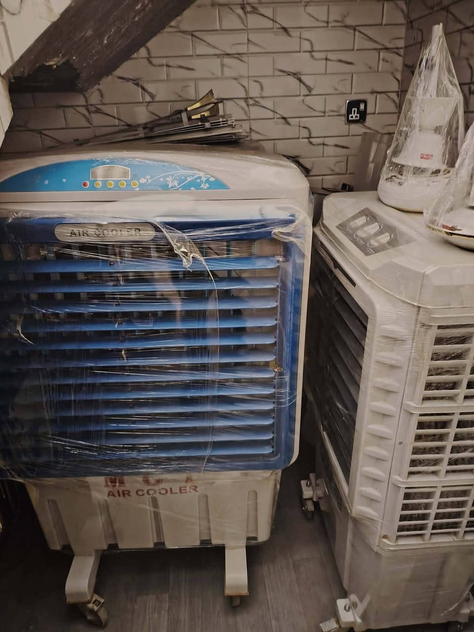 اسلام عليكم مبردات للبيع الكبيره الوحده ب225حجم50  المبردات الوسط 90الوحده البنكات الجبيره ب 30والزغيره ب 20
البنكات السقفيه على 15الوحده والمبرده الصغيرة ب 45


**إذا كنت صاحب هذا الإعلان وتريد حذفه لأي سبب، رجاءا أرسل رسالة إلى الدعم الفني**
