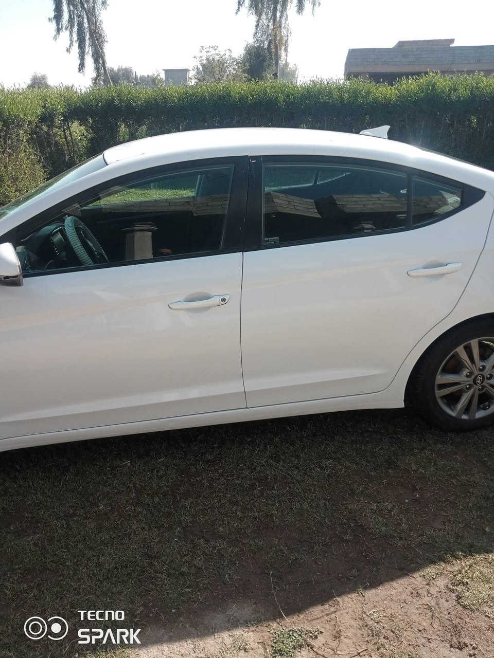 سلام عليكم ورحمه الله وبركاته النترا موديل 18 للبيع بيها تلث قطع صبغ السعر 120 وبيها مجال ***********
