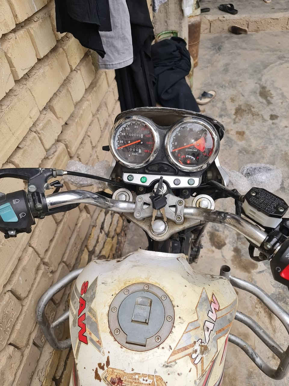 سنكي البيع مديل 2015 شغال نكره سلف السعر اب 400 شراي تصل ***********
