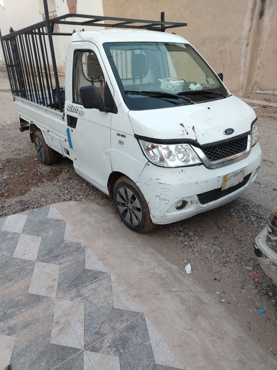 سياره للبيع رقم بغداد 2013 رقم للاستفسار ***********
