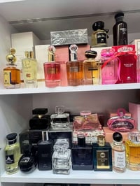 عطر نسائي • ثابت • رائحة فانيلا