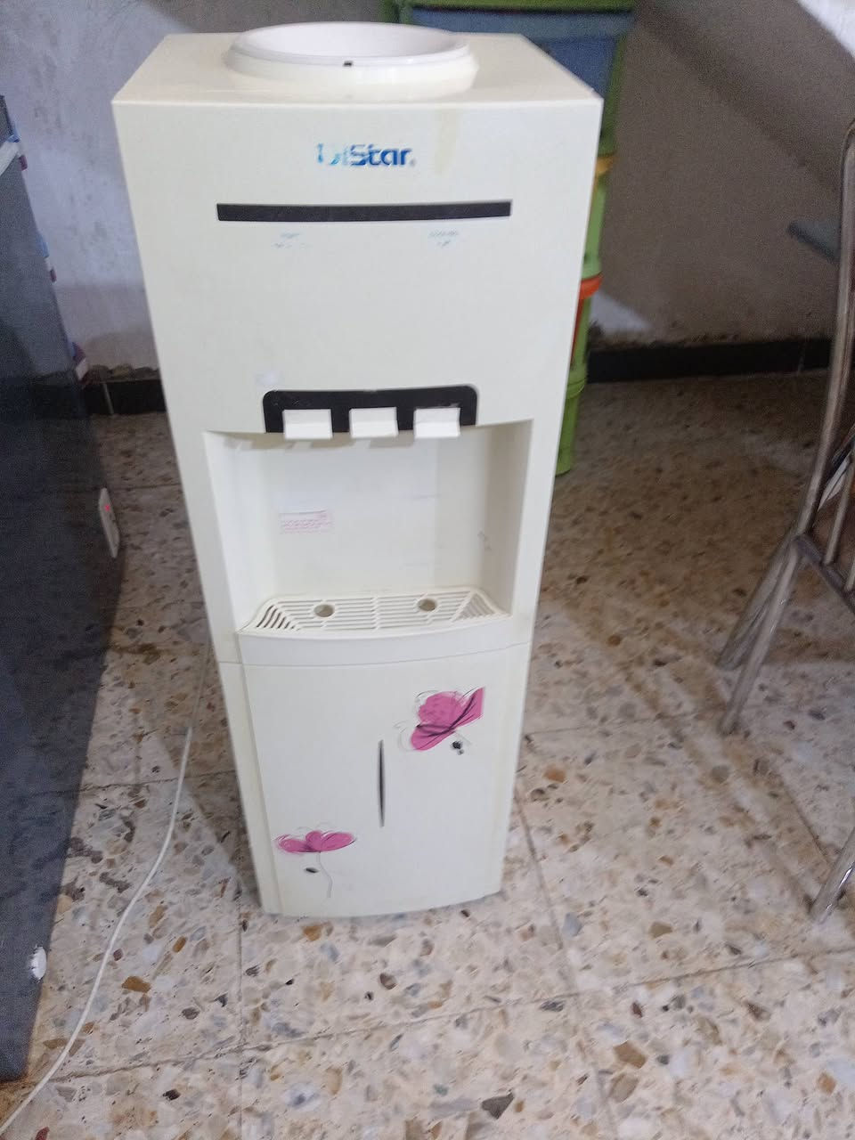 شغال ٣خطوط فقط يحتاج تبديل بوري


**إذا كنت صاحب هذا الإعلان وتريد حذفه لأي سبب، رجاءا أرسل رسالة إلى الدعم الفني**