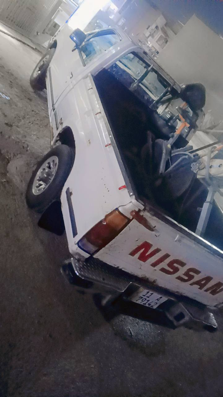 السلام عليكم..بسبب الوعود الكاذبه اعاده النشر
بيكم موديل 1988رقم بغداد انكليزي مكينه وكير واكسل خير من الله تخم تاير صدر امامي خلفي صار يومين بدلته كله مع وركات بيها خياسات قليله مكان بغداد مدينه الصدر السعر 28بيها مجال قليل ***********
