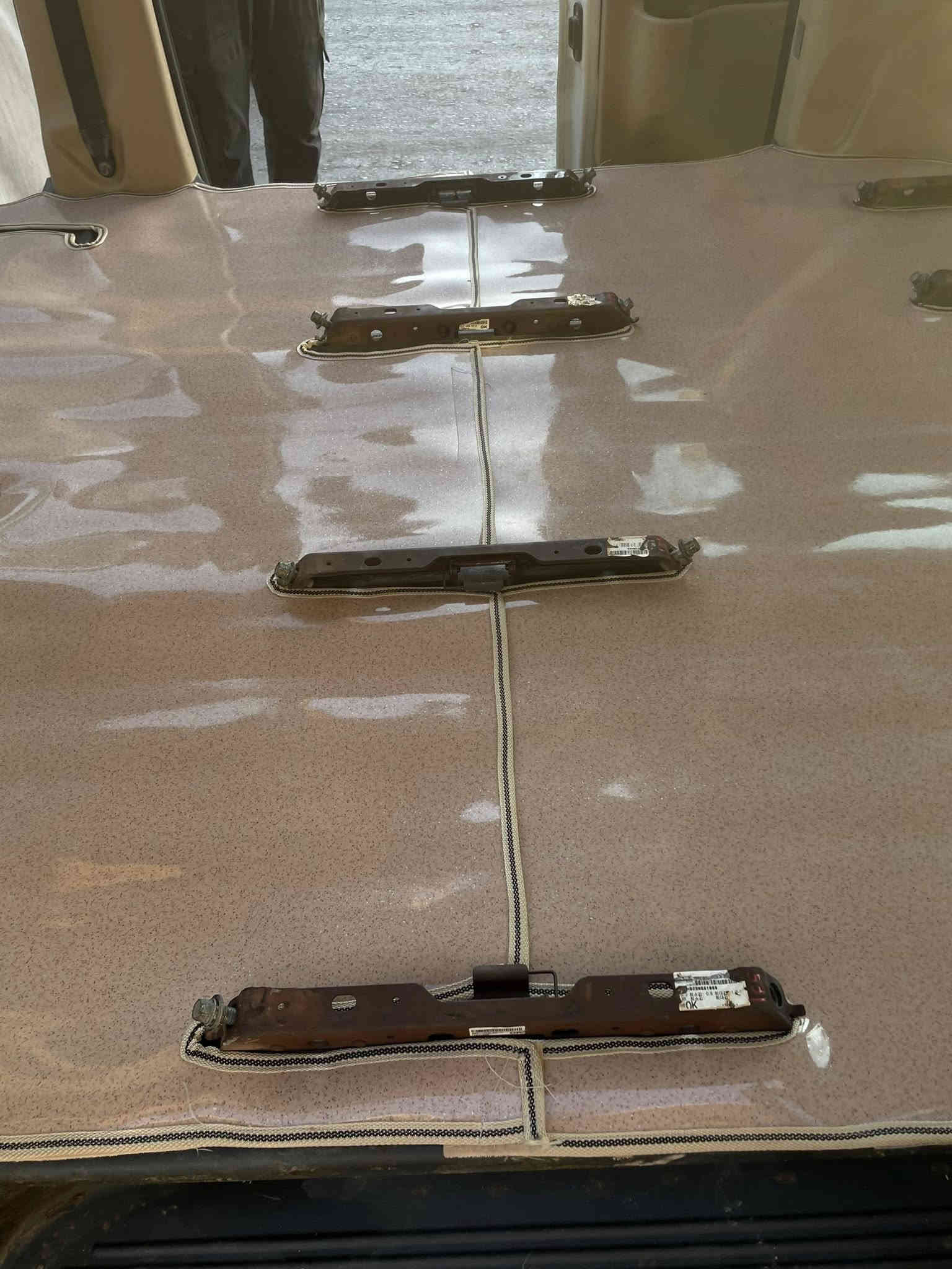 شباب سفاري درجه اوله شرط فحص 🧐 كدام عينك ياله تستلم طلب 😆وينه لي عيب عله شغل لو عله جلد خله يجي باوع وصفن 😂والله سودنكم 🫠اي سفسار عله رقم *********** سعر درجه اوله فول 100صح هيه غاليه بس جلد درجه اوله وشغل كدام عينك وجلد ذا مو كدام عينك تفحصه لا تستلمه وي شي يطلع بسفاري اني فصالك ✅ مربع 🥴ضل بس باوع حسلك كول شدعوه 😂
