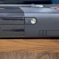 اكس بوكس ٣٦٠ • يطلع احمر • مع جويستك