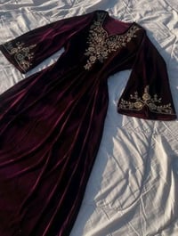 ملابس • ليلي ستور • جميل