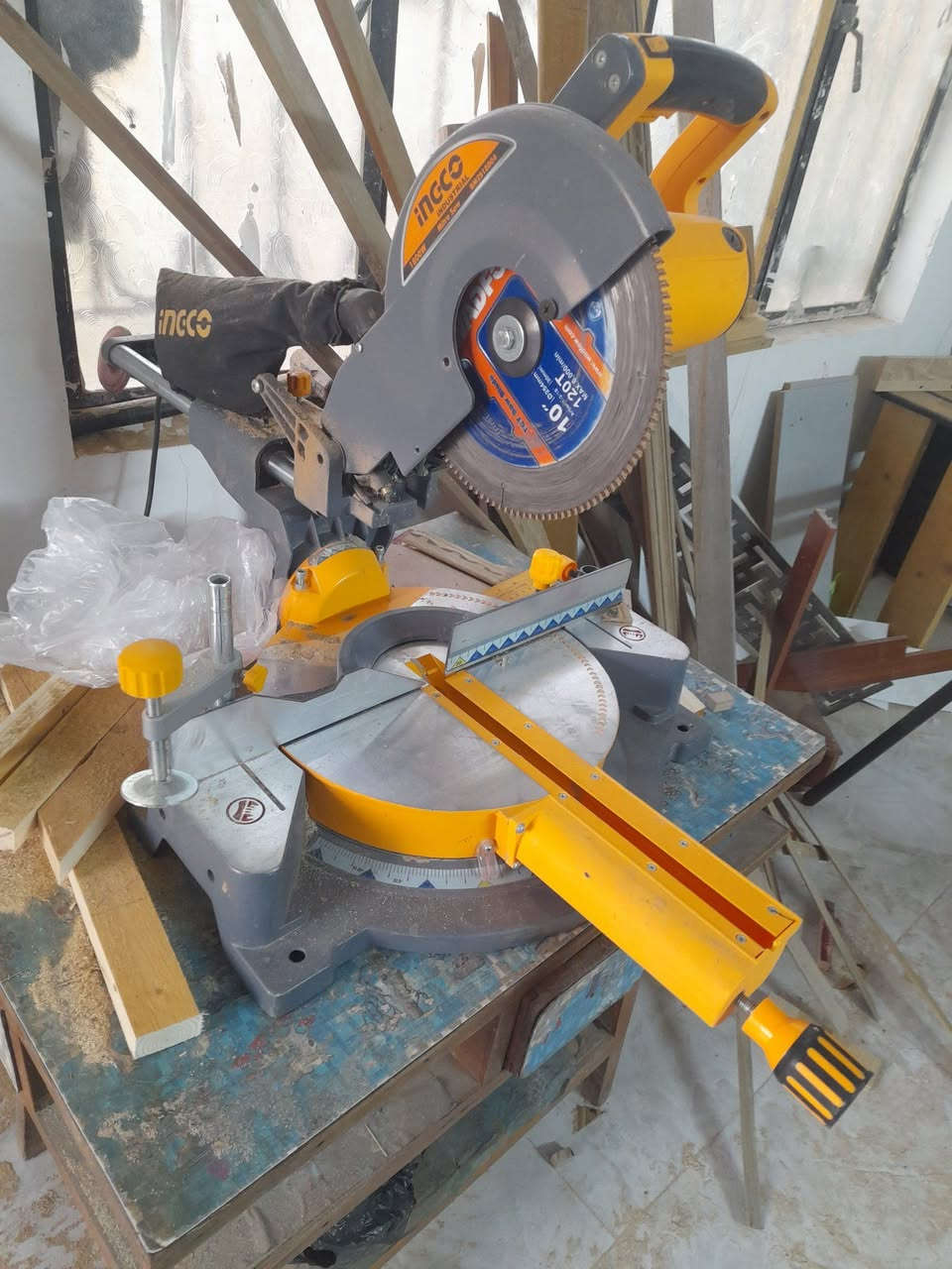 مساء الخير على الجميع صيام مقبول وافطار شهي ان شاءالله اخوان عندي غراض نجارة للبيع اسال واني اجاوب مكاني بغداد شرطة الخامسة بدوانم قرب مدرسة الحسان هذا رقمي ***********
