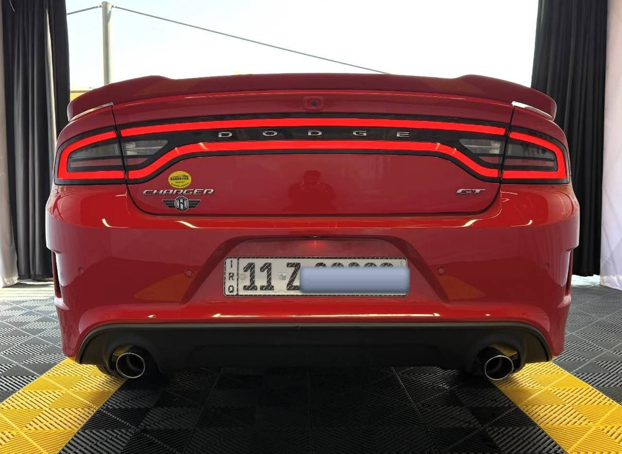 سلام عليكم
للبيع دوج جارجر GT مديل 2023 اصل ضرر جاملغ وراجع بارد السياره مكفوله بدون ايرباك بدون قطرت صبغ بدون دواخل جاهزه من كلولشي ماشيه 57mi
رقم بغداد مميز 
مكان السياره كربلاء
سعر 295$ وبيه مجال
***********
