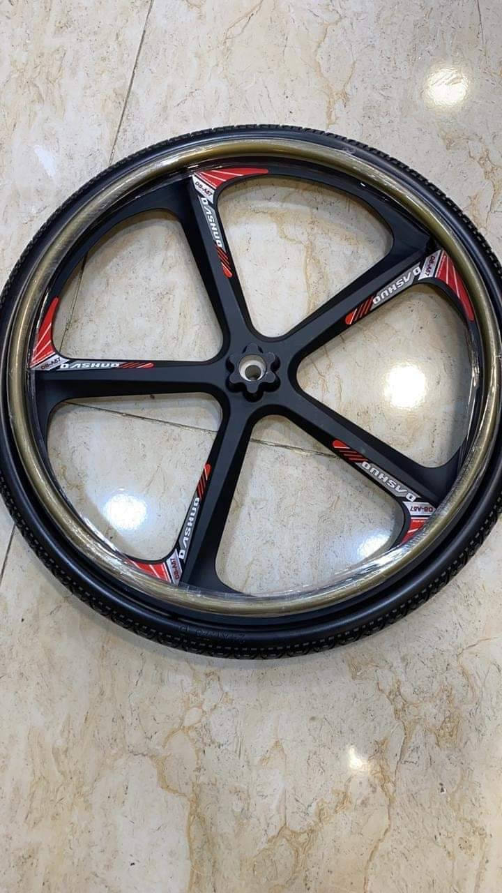 متوفو لدى 
مكتب نور السجاد 
ويوجد توصيل 
***********واتساب
