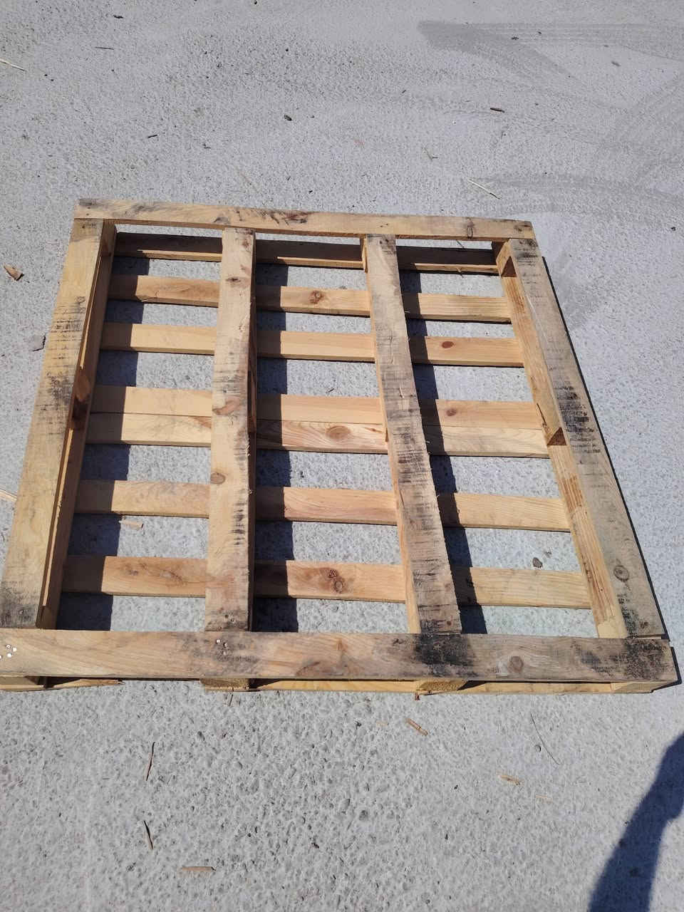 ١١٠مربع سمك ١٦ ملم عرض لوحه ٧سم سعر القطعه ٦٥٠٠العدد ٩٠قطعه بغداد عويريج مقابل باب الأغا الي يريدهن يجي خاص (خشب تركي)


**إذا كنت صاحب هذا الإعلان وتريد حذفه لأي سبب، رجاءا أرسل رسالة إلى الدعم الفني**
