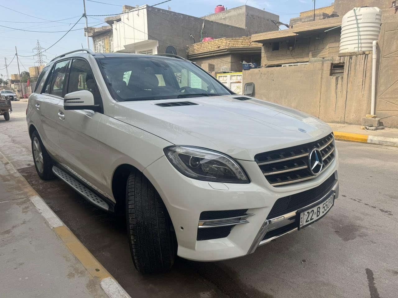 السلام عليكم سياره مرسيدس ML  موديل 2013 سياره جاهزة من كل النواحي ، فول مواصفات سياره خليجيه وكالة BCM ماشيه 125 الف سياره بلاديه AMG 
سياره رقم أربيل باسمي تحويل ثاني يوم 
للتواصل الاتصال ع الرقم *********** 
مواصفات السياره : 

كشنات تدفئه تبريد 
السياره بصمة دخول ذكي 
فور ويل درايف 
صندوق شفط 
تحديثة شاشه بلاديه ، تدعم الكار بلاي 
لايت عدسه داينمك 
تخم تاير حديد ، صار أسبوع من شاده ( ياباني اصلي ) 
تحكم كشنات خزن ميموري 
السياره بيها دمام صوت اصلي من شركة Boosh 
السونار مرفق مع الصور
