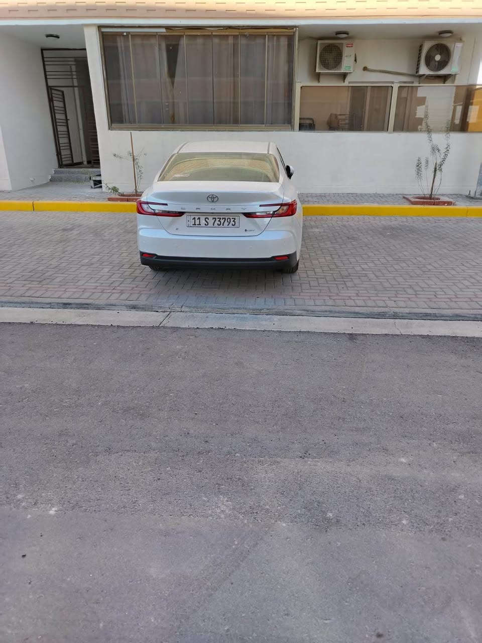 كامري اقصاد رقم بغداد مقترض وكفيل نفس البيت عبد اللطيف مكفولة ماشية 9 الف كيلو سيارة مكفولة كفالة عامة وكالة ثاني يوم باسم المشتري السيارة بلبصرة 

السعر 200$ وبيها مجال حك الجية
 
للتواصل ‭0773 009 4036‬ البصرة, العراق
