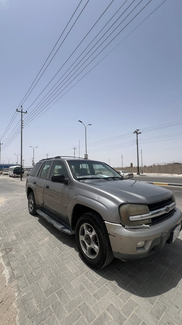 السلام عليكم
بلايزر خليجي مديل 2006 بأسمي تحويل ثاني يوم مبدل  حداده كامله جديده وسويتلها ادامه كامله من بلكات ونوزلات وعبوة فيول بم ماناقصها شي بس بيها صوت بالضاغطه مال دهن والتبريد نقص غاز فقط صبغ 3 قطع الفحص مالها موجود بالمنشور 

مكان السياره : بصره - ابو الخصيب

السعر : 68  وبيها مجال للشراي 

رقمي : *********** 

اتصال او واتساب فقط
