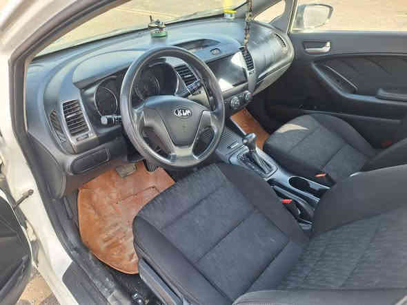 سلام عليكم سياره كيا سيراتو مديل ١٤ مكفوله وجاهزه رقم ميسان سنويه جديده صونار موجود في المنشور العنوان ميسان ام غربه واي استفسار هاذا رقميى*********** شراي،خابر وتدلل
