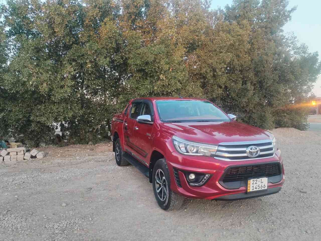 سلام عليكم بيكم للبيع 18 السعر 285 رقم الهاتف ***********
