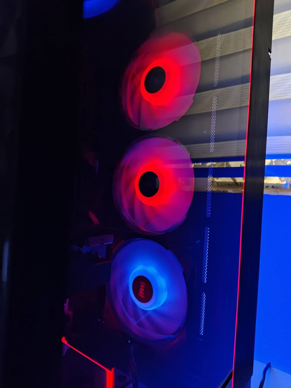 وَلَا تَبْخَسُوا النَّاسَ أَشْيَاءَهُمْ
Msi فانات 
مال مبرد k360
سرعتهن توصل 2000 ار بي ام ماتحصلها حتا بفانات 
ليان لي تحكم بورد ادرسبل وببرنامج سنتر ام اس اي 
سعرهن 25 الف جدد ممستخدمات جبت المبرد خليتله غير فانات كاملات هنه والهاب والتحويله توصيل موجود كل العراق


**إذا كنت صاحب هذا الإعلان وتريد حذفه لأي سبب، رجاءا أرسل رسالة إلى الدعم الفني**