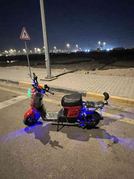 سلام عليكم R9للبيع دراجه نضيفه وكامله اي نقص مابيها ماعده بس لتكيه لوره ولستان شوي بي ثكل بلرفع بس لدراجه نضيفه واي شخط مابيها ماشيه قليل سعر450،تواصل ع واتساب ***********،مكان بصره تقاطع الكزيزه
