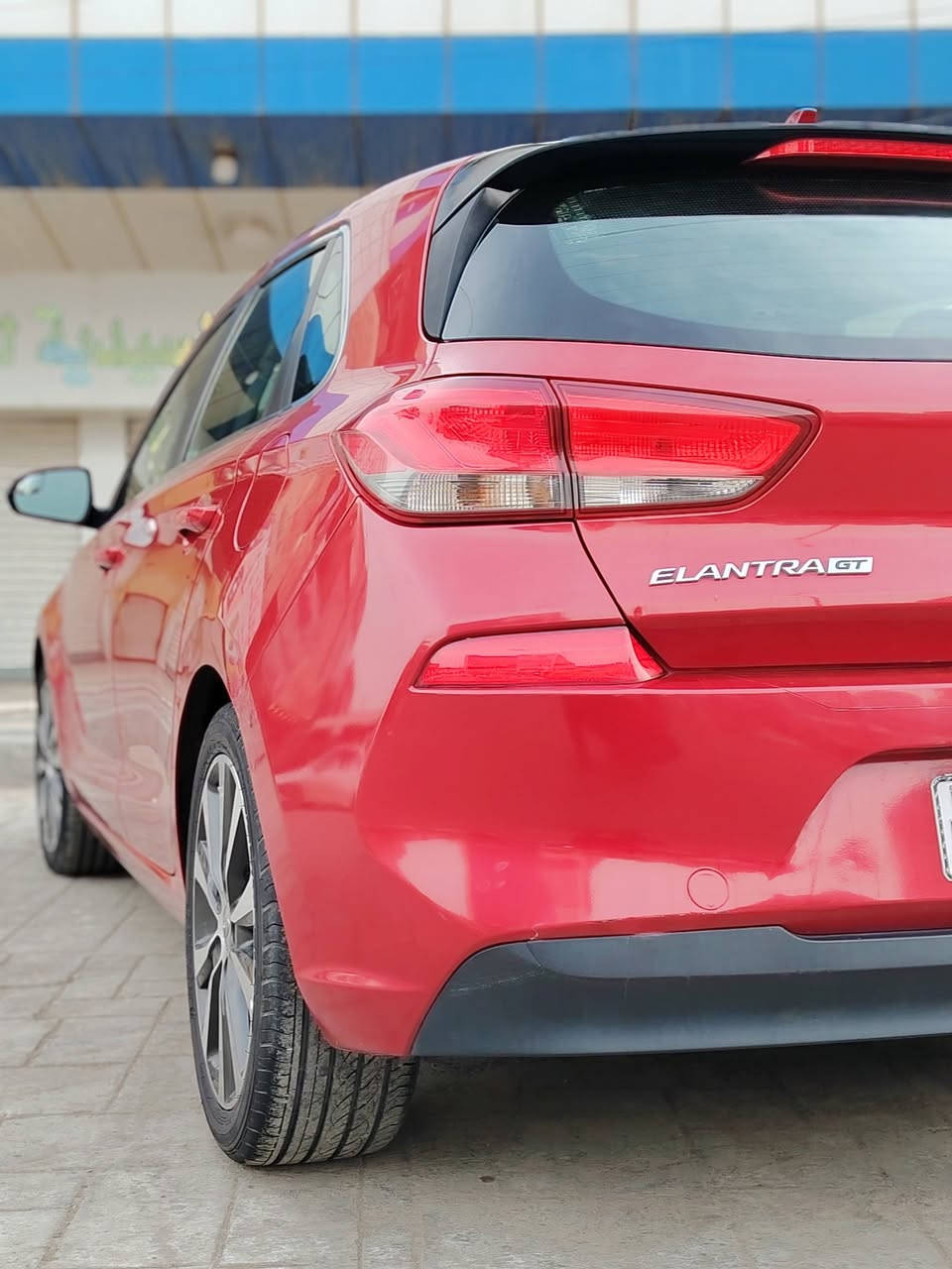 السلام عليكم سياره النترا gt هاج باك موديل ٢٠١٨ رقم بغداد تحويل مباشر مكينه ٢٠٠٠ شرط كفاله وكير  at  مثبت سرعه تحكمات ستيرن abs مكان السياره بغداد السيديه حادثها جاملغ وبنيد صبغ فقط ترايها اخو الزيرو جاهزه على اخر حبايه السعر ١٠٨ وبيها مجال للشراي ***********
