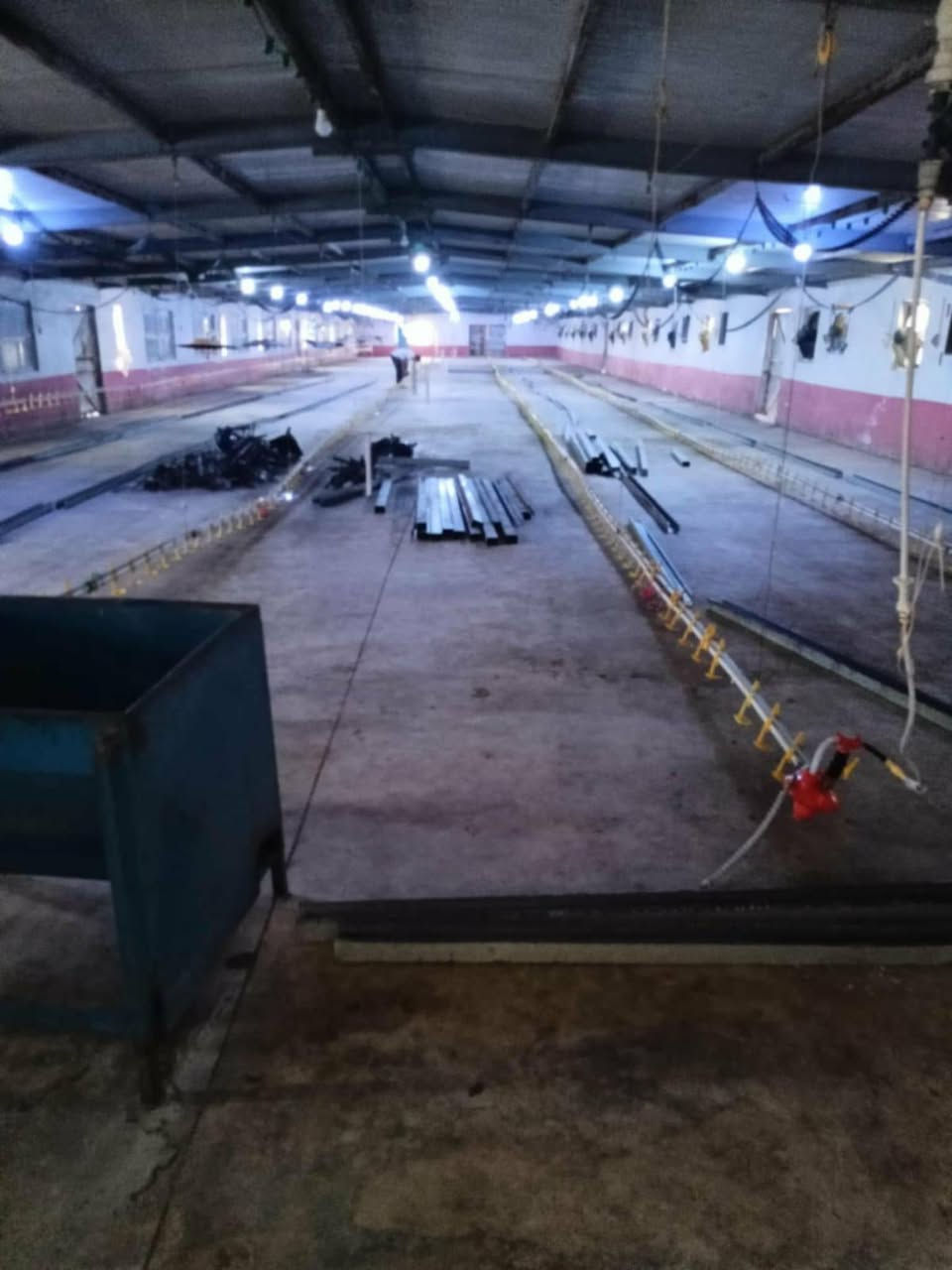 #حقل دواجن للبيع متكامل بدون نقص أو مراوس  🐔🐔🐔🐔
#حلمك يتحقق  معنى  👇👇🐓🐓🐓🐓🐥🐥🐥🐥🐥🐥مشروع حقل دواجن متكامل للبيع مساحة أرض 6 دونم فيها #قاعتين لتربية دجاج اللحم بطاقة عشرين ألف دجاجة المشروع #مسيج بسياج مادة البي ار سي فيه مولدات كهربائية  عدد 2 وابيار ارتوازية اربعه انج جاهز  مع إدارة 🏛️ و مخزن
لمن يود ان يعيش التجربة والربح الاتصال بنا على الهواتف التالية #علما بأن موقع المشروع في ليلان قرب اعدادية الزراعة

 ***********📞واتساب

للمزيد من المعلومات نرجو منكم زيارة مكتبنا🏦 

العنوان،،مكتبنا كركوك شورجة،،مقابل حفتة بازار 
ملاحضة#عربي
يمكنكم إرسال الاراضي والأملاك للأعلان عنه في صفحتنا بدون مقابل 

عنوان كامل للمُلك 📌
كم صورة من المُلك🏡
