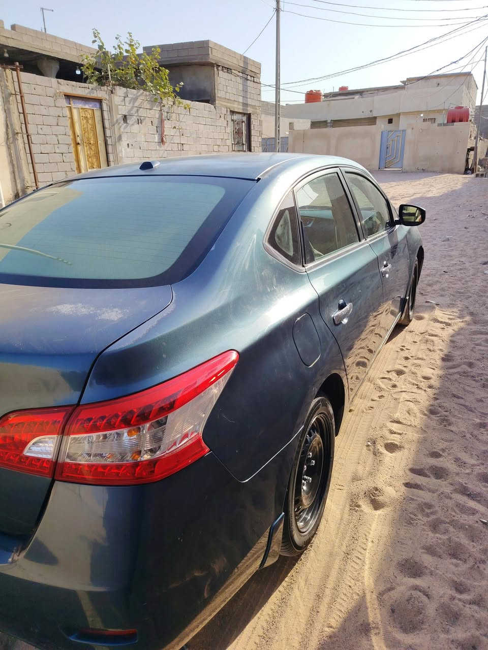 نيسان سنترا بصره ١٥ بسمي ماشيه ٣٢
سعره ٩٢
***********
