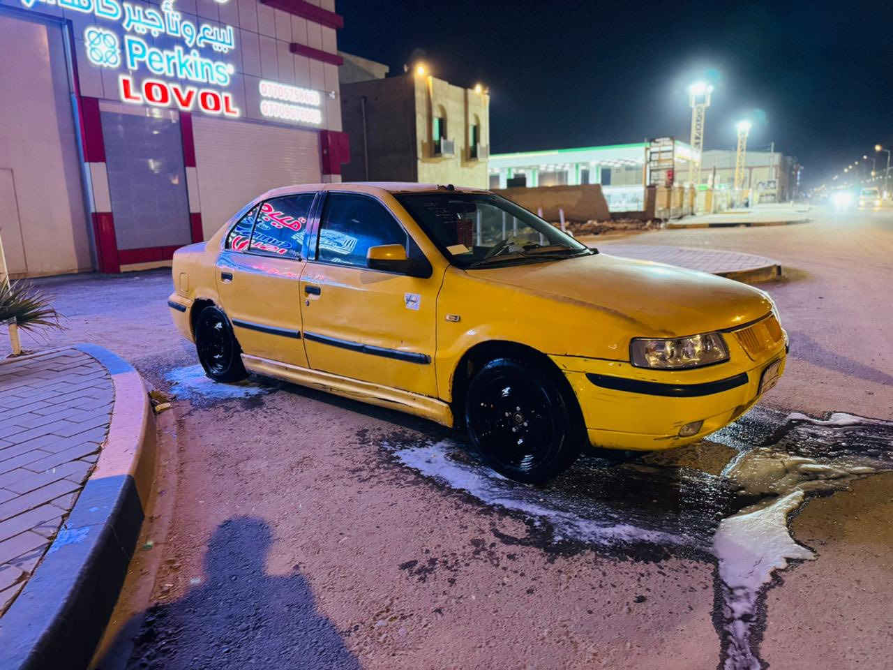 السلام عليكم 
سمند ناطق مديل ٢٠١٢
رقم بصره راعيها موجود يريد تحويل
سنويه صاقطه صارلها سنتين
هيه وغرامات مصفره
حدادي جاهز خلفي وأمامي 
مكينه وكير مكفولات صارلهن ٣ اشهرمن شادهن
مكفول من الضربه القويه والصبغ
بيها تبديل دعاميه وبنيد
تبريد وتدفئ شغاله ومنضومه كامله
كهربائيات كلها شغاله من الطول الطول
مكاني البصره أبي الخصيب
رقمي ***********
السعر ٢٧ بيها مجال
