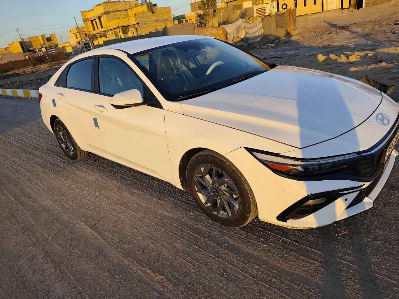 السلام عليكم الانتره للبيع موديل 2025رقم ذي قار معوقين
سياره كفاله ماعده البنيد مبدل اصلي 
سياره نص فول ماشيه 22 سياره جديده حيل سياره ع وضع الشركه السعر 165 بيه مجال 
مكان السياره ناصريه مركز رقم ***********
