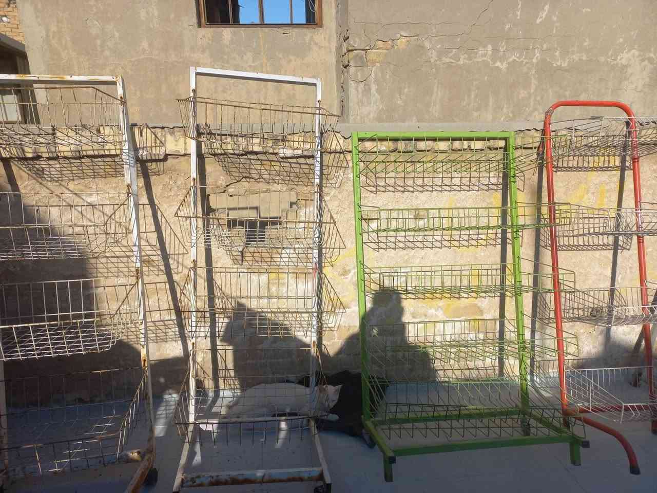 سلات جبس عدد 6 السعر 125 الف رقم الهاتف ***********
