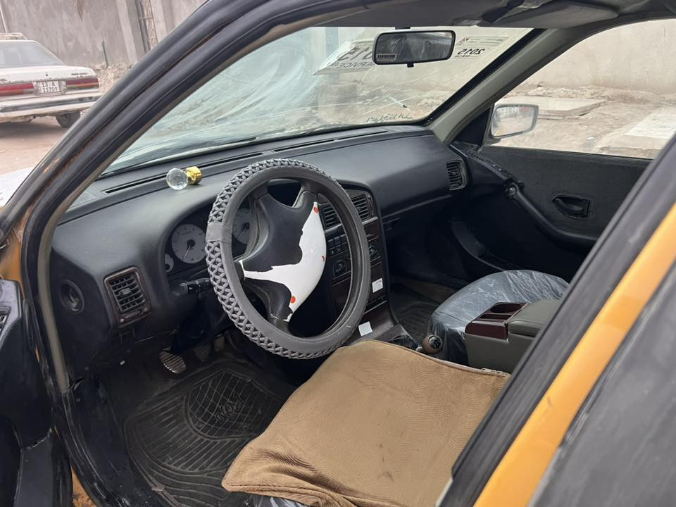 السلام عليكم
بيجو بارص 2015 رقم بصره أ سياره حلوه وجاهزه حداديه مكينه كير كهربائيات كاه جاهز 

السعر 22 وبيها مجال حك الجيه 

***********
