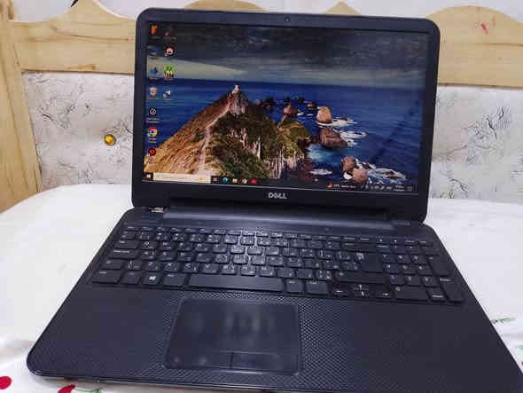 Dellبلااش100$
الرقم.***********
مواصفات متوسطة 
كارت شاشه ssd
جديد ستخدام بسيط 
مواصفات بل صوره
