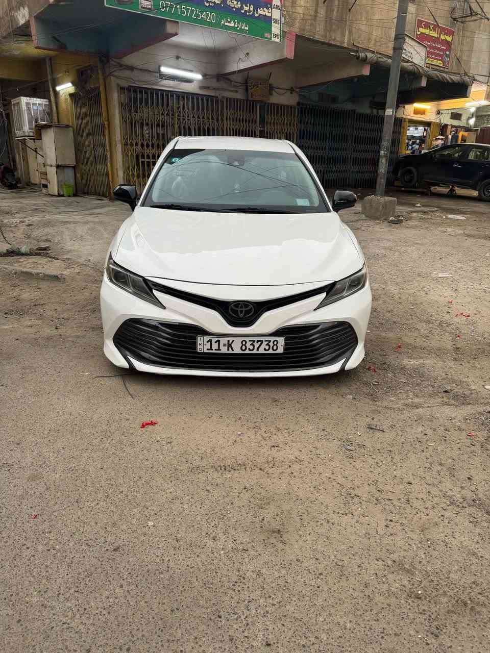 السلام عليكم
كامري 2018 للبيع صوره والحادث والسنوار بلمنشور رقم بغداد  
سعر 165 العنوان بغداد حي العدل خلف محكمه الكرخ 
‭0781 085 1009‬
