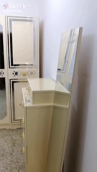 غرفه اخشاب • جديده • قابل تفاوض