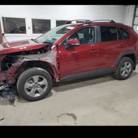 بسعر مناسب Rav4 xle 2025 hybrid   بدون ارباك   تمشي وتشتغل   غراضها كل...