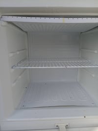 ثلاجه للبيع كولش نظيفه ٠٧٧٥٩٧٩٠٤٩٠